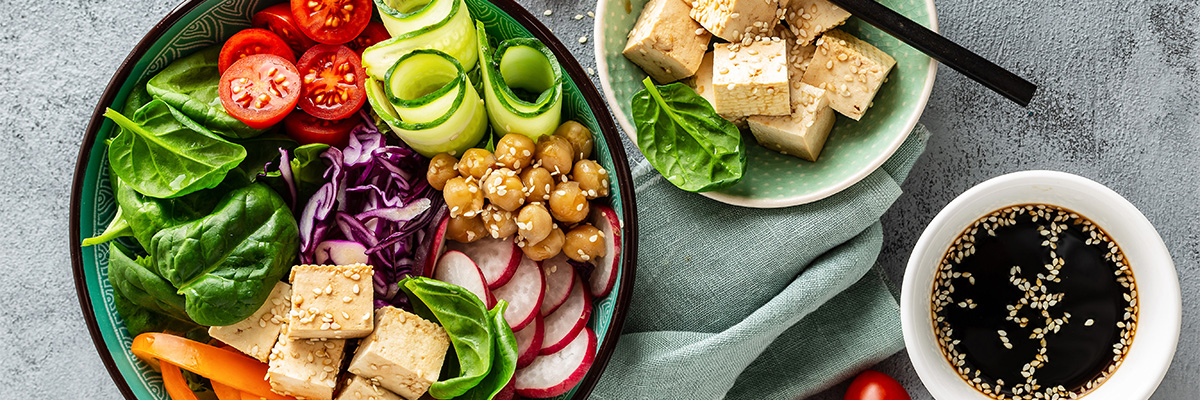 tofu salaatti